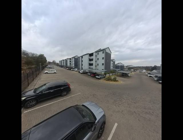 2 BEDROOM APARTMENT FOR SALE IN GLEN AUSTIN